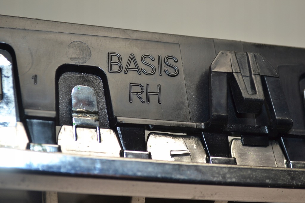 фото №6, Bmw 5 seria f10 f11 решётка радиатора правая решётка радиатора решетка