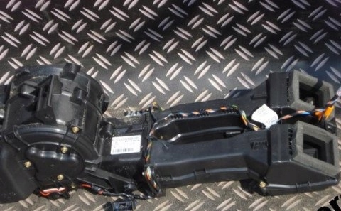 фото №1, Renault vel satis 3.5 отопитель воздуходувка задняя