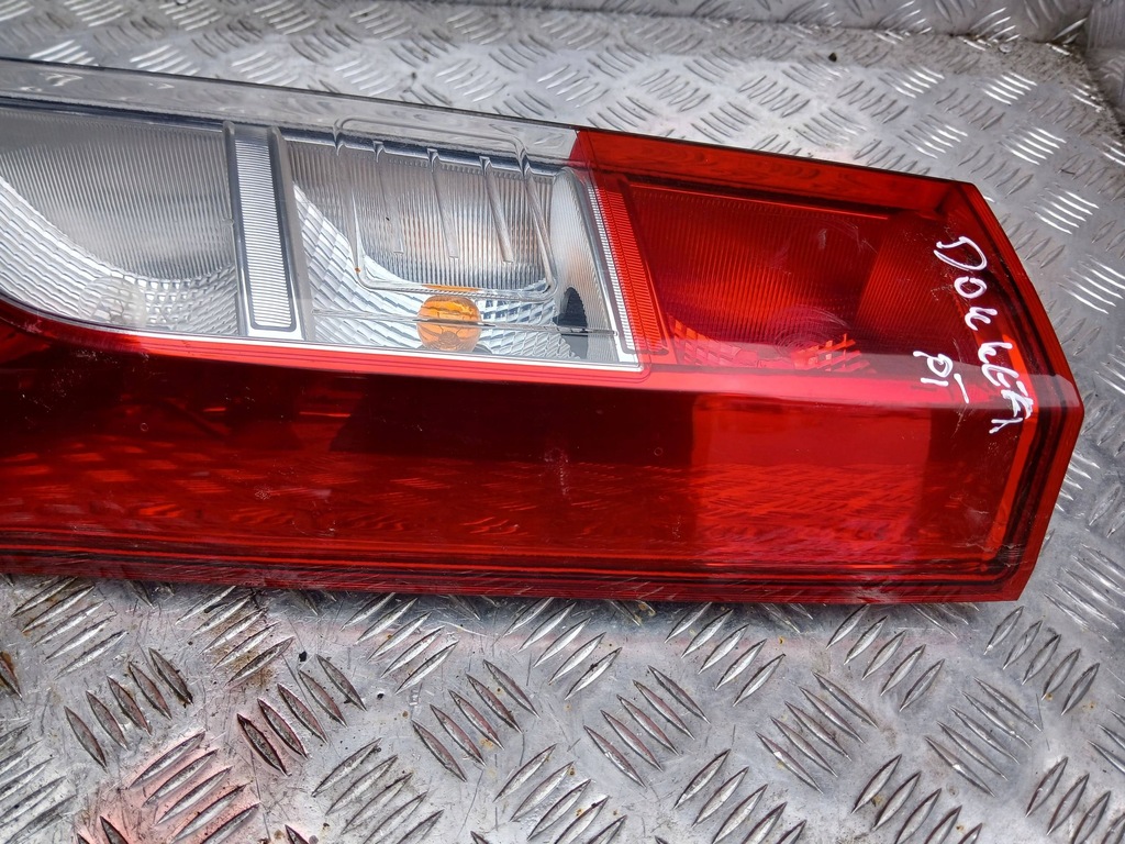 фото №6, Dacia dokker лампа задняя правая правый задняя 265509604r 2019r