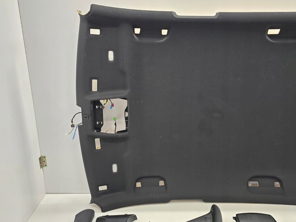 фото №3, Mercedes w246 15r amg потолок защита стоек