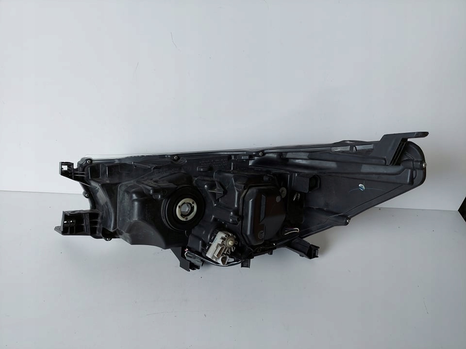 фото №10, Лампа права перед передня toyota hilux 16- led