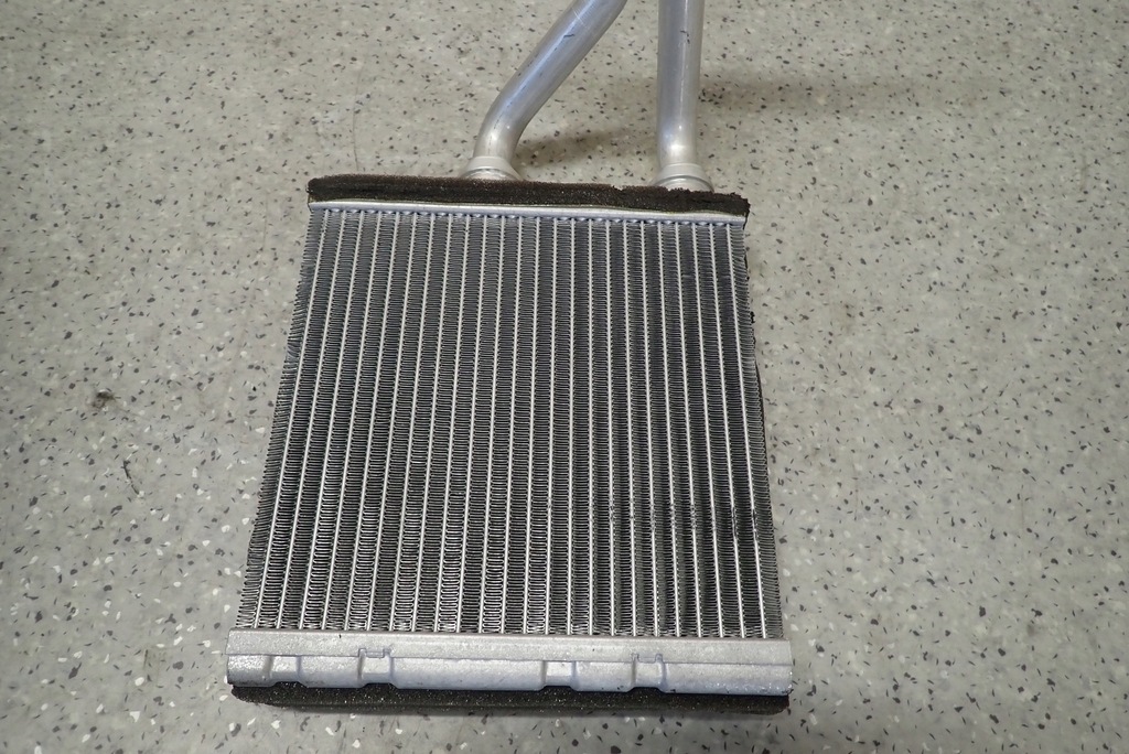 фото №4, Suzuki splash 08-14 обігрівач