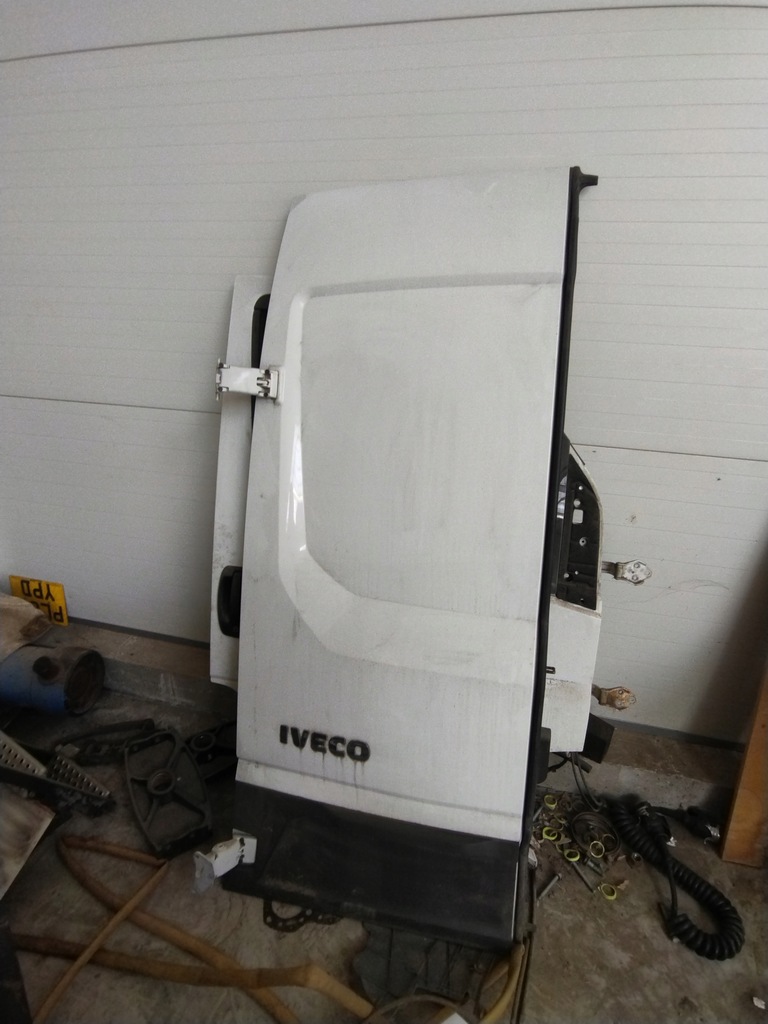 фото №1, Дверь левая задние iveco daily 14 -