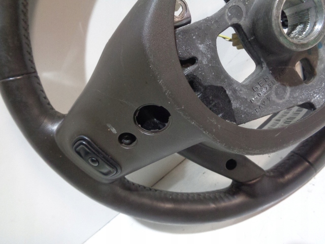 фото №15, Воздуховод lancia thema ii chrysler 300 11-14 коричневый p1vy791l9aa