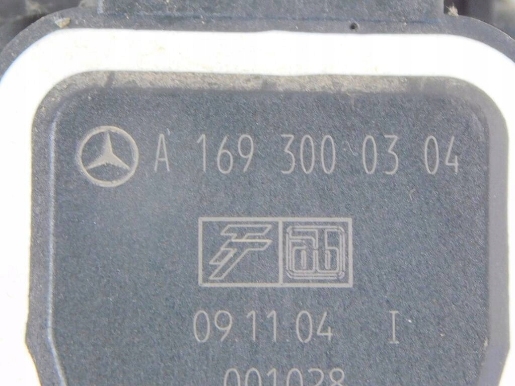 фото №8, Mercedes a w169 1.5 педаль газа a1693000304