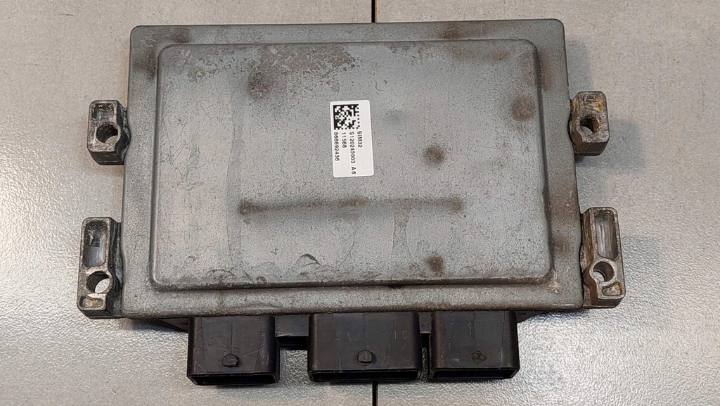 фото №4, Блок керування двигуна clio ii 1.2 8200473744