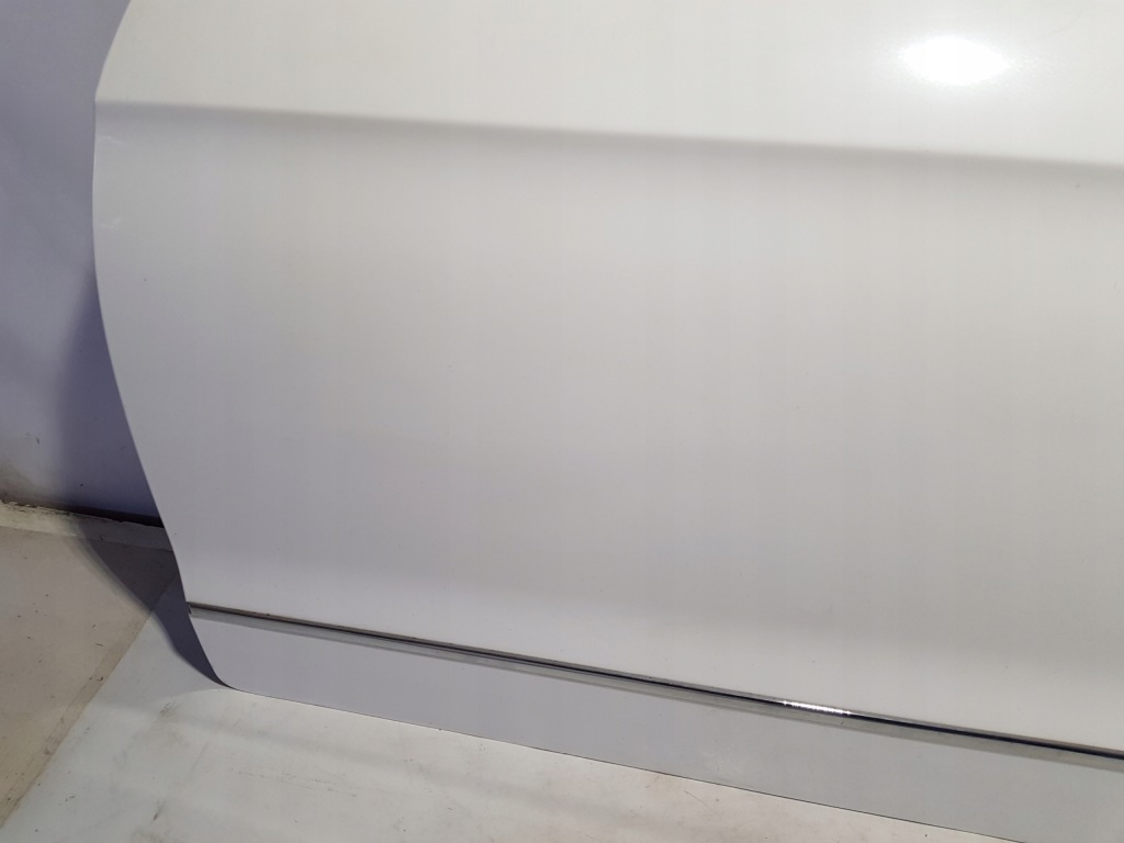 Дверь левая mercedes w207 c207 149 c149 Киев