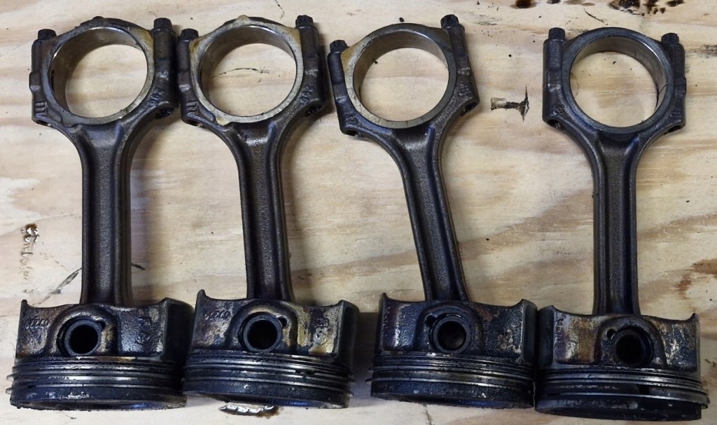 Купити Поршні do двигуна z14net