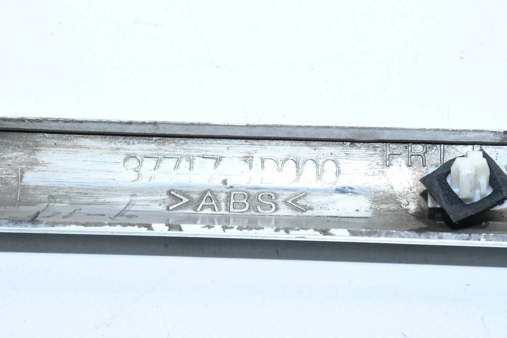 фото №8, Kia carens iii 2006- молдинг двері лівий перед хром