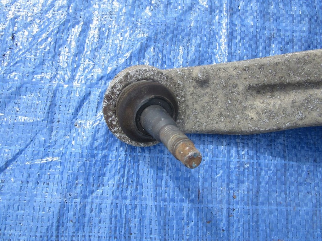 фото №12, Cadillac srx i 04-07 рычаг верхний задняя