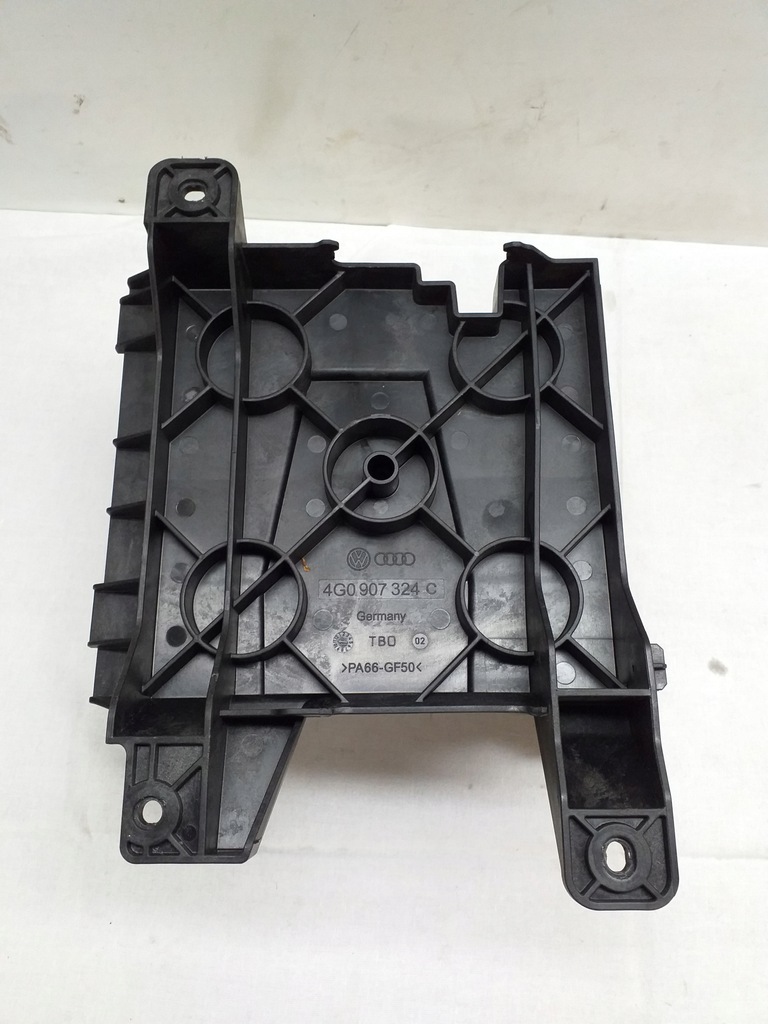 фото №1, Audi a7 s7 кронштейн рамка радіо