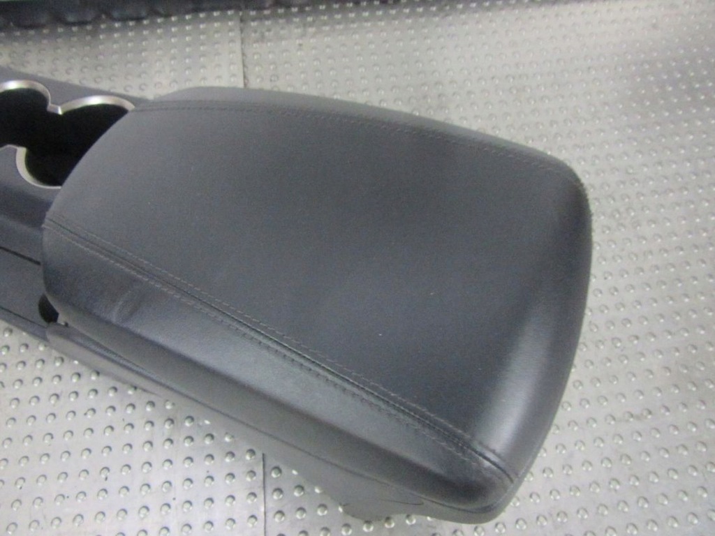 фото №6, Hyundai genesis coupe 2016 тунель середній підлокітник