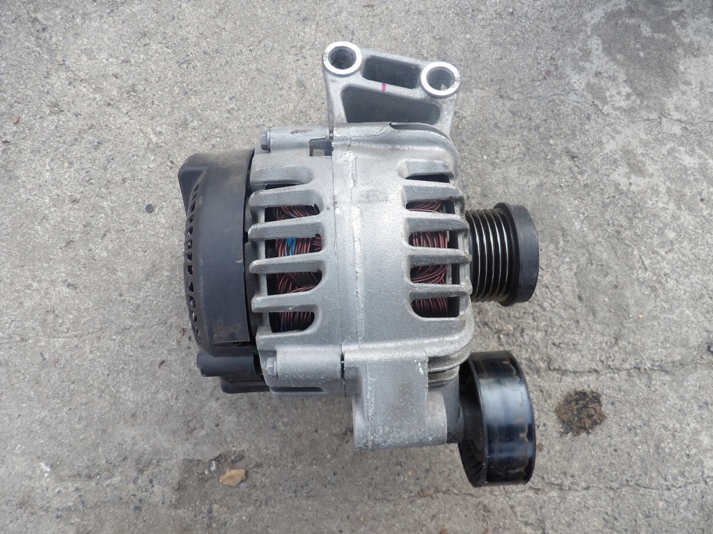 Купити Ford focus mk3 fiesta mk7 1.6 eb генератор 120a valeo