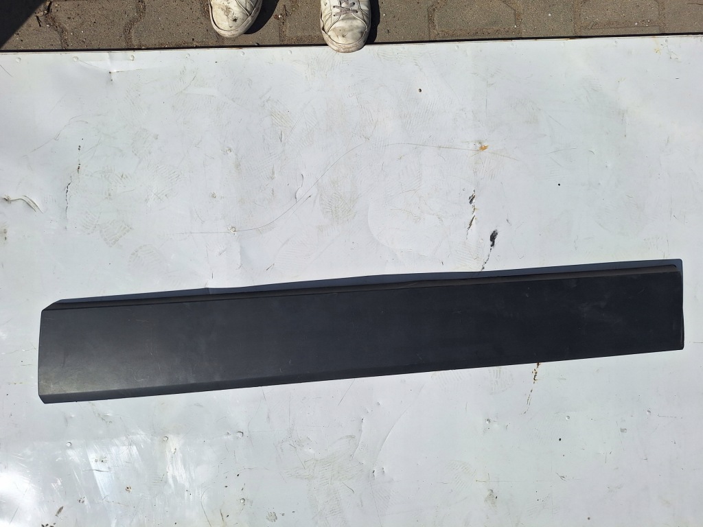 Купити Vivaro trafic iii talento b молдинг бічна