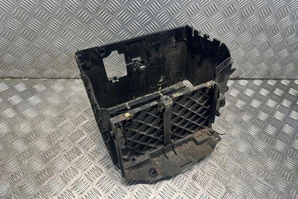 фото №1, Основание аккумулятор renault grand scénic iii jz0/1_ t06009a180 1.6l