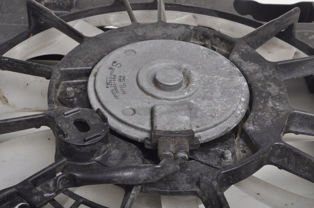 фото №12, Toyota prius iii вентилятор радиатора 100222-1377