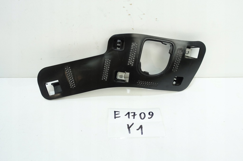 фото №1, Кронштейн розпилювача ліва alfa romeo stelvio 16-