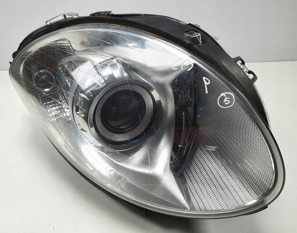 фото №1, Лампа правая передняя перед mercedes w251 europa
