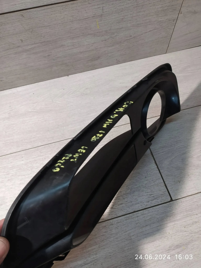 9018. bmw 1 f20 решітка бампер лівий перед 7371667 Київ