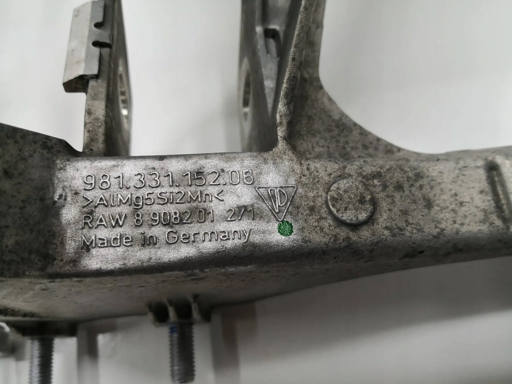 фото №9, Кронштейн кронштейн підрамник porsche 718 981 cayman boxter комплект l+p