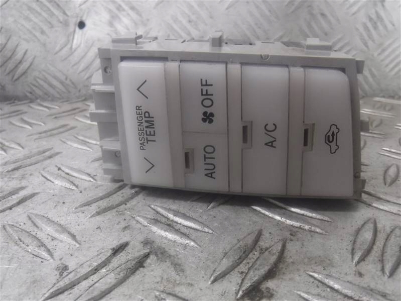 фото №1, Панель управление обдув toyota avalon