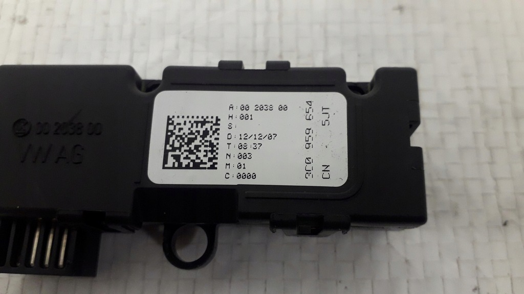 фото №13, Volkswagen оригінальний номер 3c0959654 датчик kąta повороту колеса керма