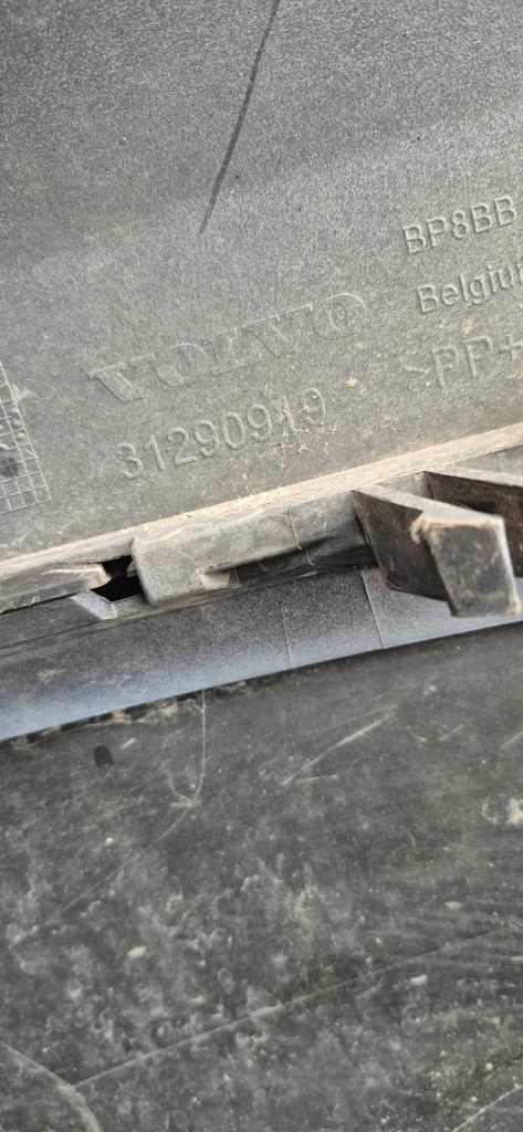 фото №11, Volvo v40 ii cross country 12- бампер задняя задний 31290919 pdc