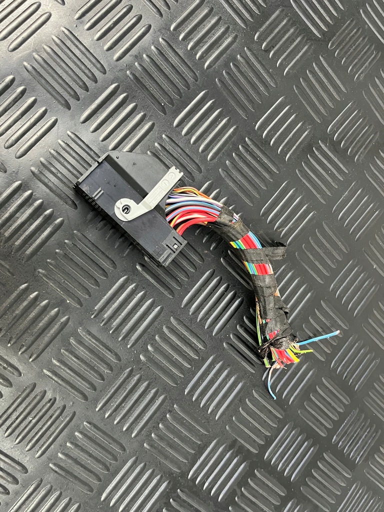 фото №1, Bmw колодка штекер 6954566