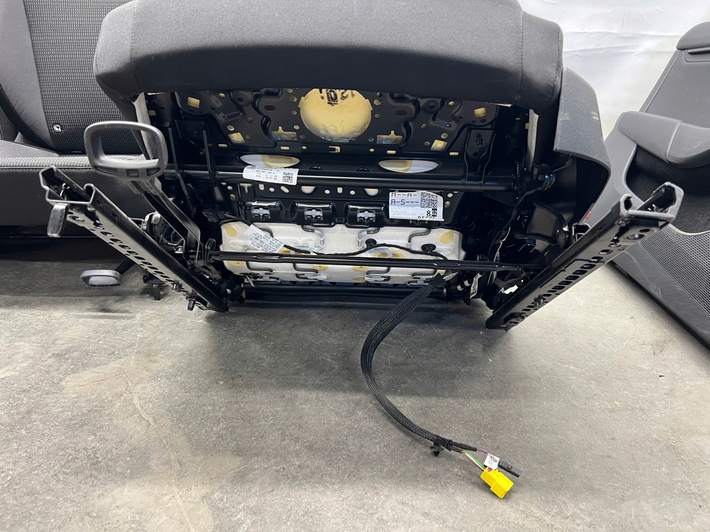 фото №8, Skoda octavia iv 4 sedan сиденья сиденье левый правый водителя пассажира заднее сиденье