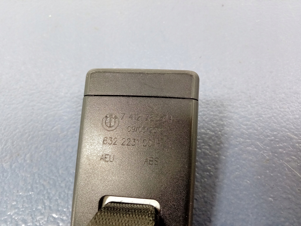 фото №5, Bmw 5 g30 f90 клипса поперечина среднего задняя 7412785