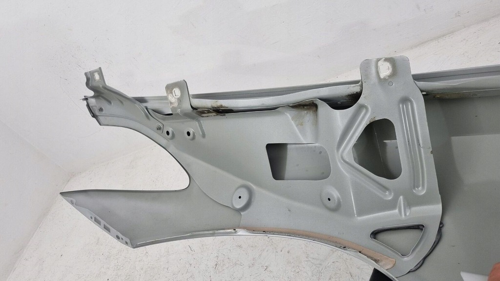 фото №11, Mercedes sls amg 197 2010- крила передній правий