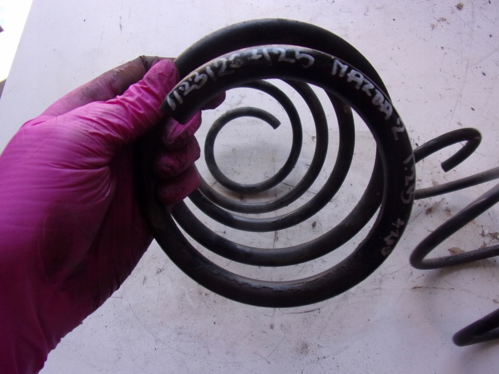 фото №1, Пружина перед mazda 2 1.2b 03-07