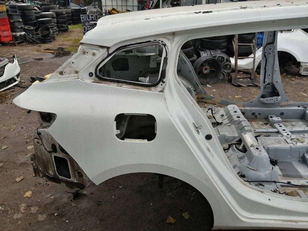 фото №1, Renault megane iv чверть правий задня крила kombi