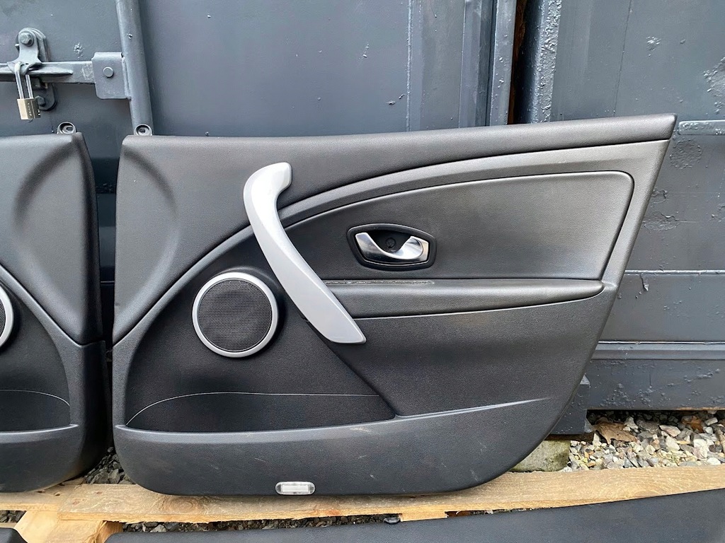 фото №2, Оббивка обшивки двері комплект шкіра renault fluence