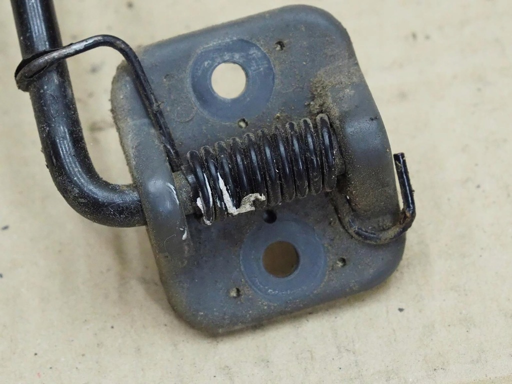 фото №6, Vw caddy ii inca обмежувач двері задня правий 96-02