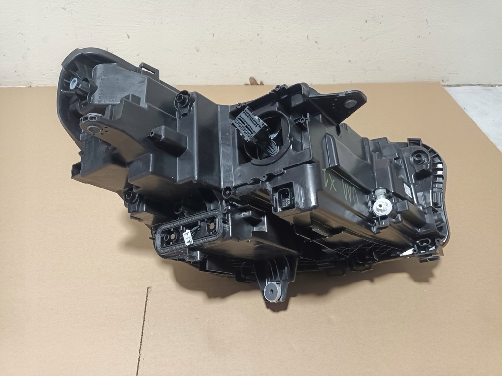 фото №8, Лампа передняя левая bmw x1 u11 перед full led