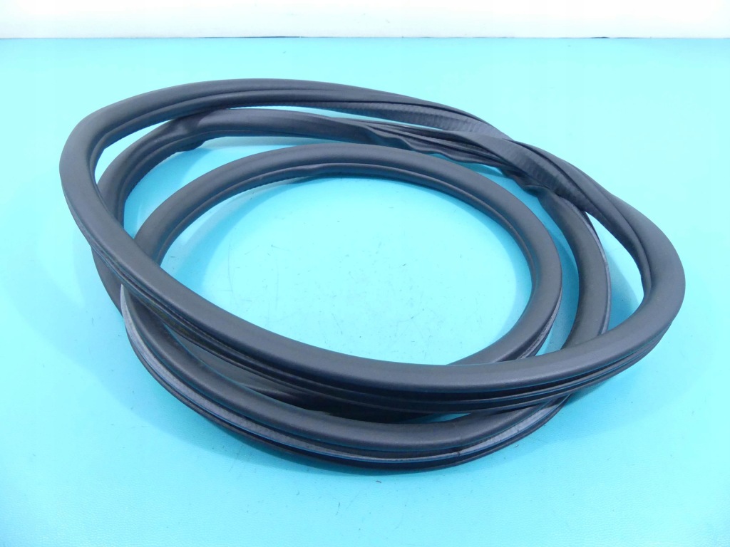 фото №1, Прокладка дверь задняя левая porsche cayenne ii 7p5