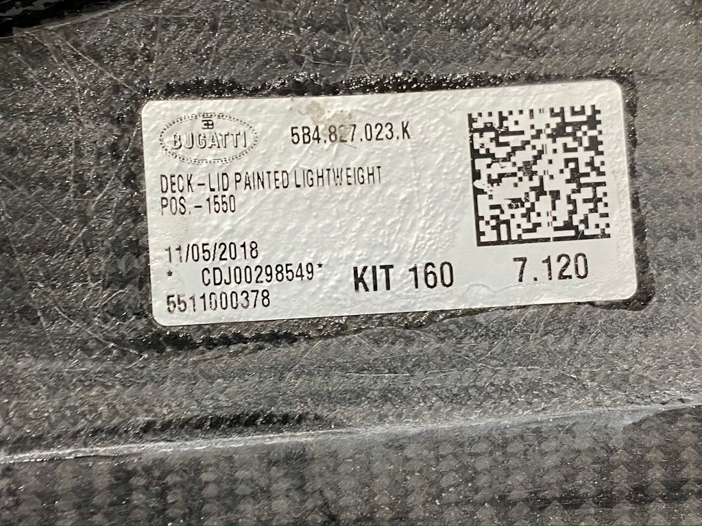 фото №9, Bugatti chiron капот крышка двигателя 5b4827023k
