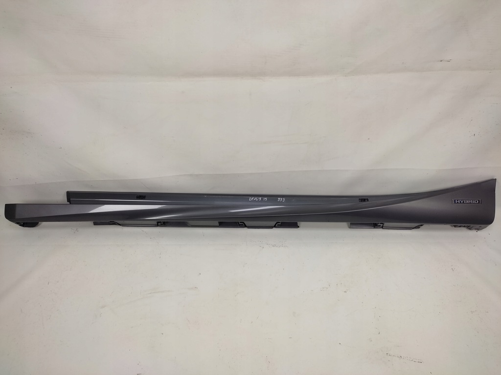 фото №1, Lexus is iii 200t 300h молдинг порог левая порог