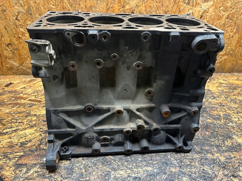 фото №10, Блок двигателя 1.6 tdi cxx
