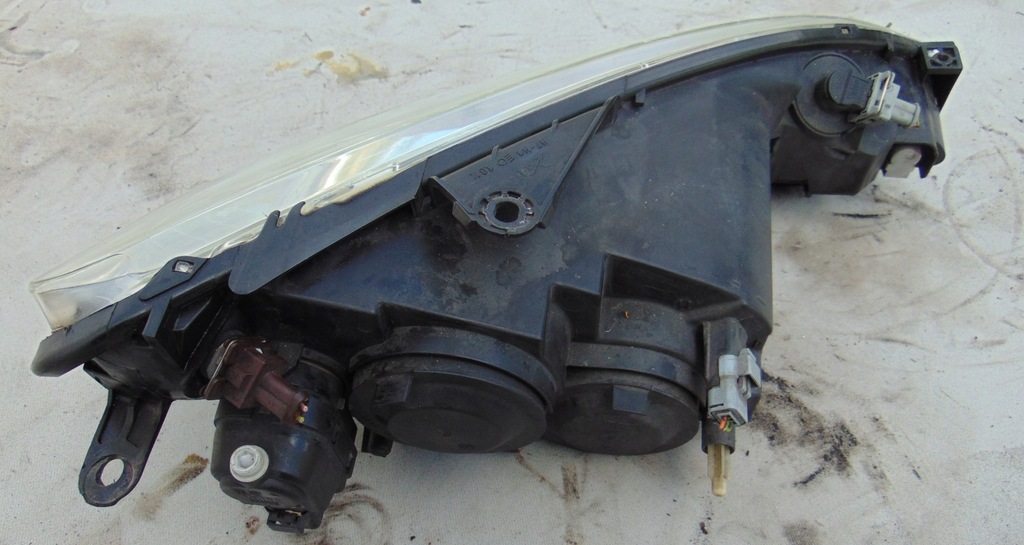 фото №9, Лампа левая перед передняя peugeot 206 cc europa