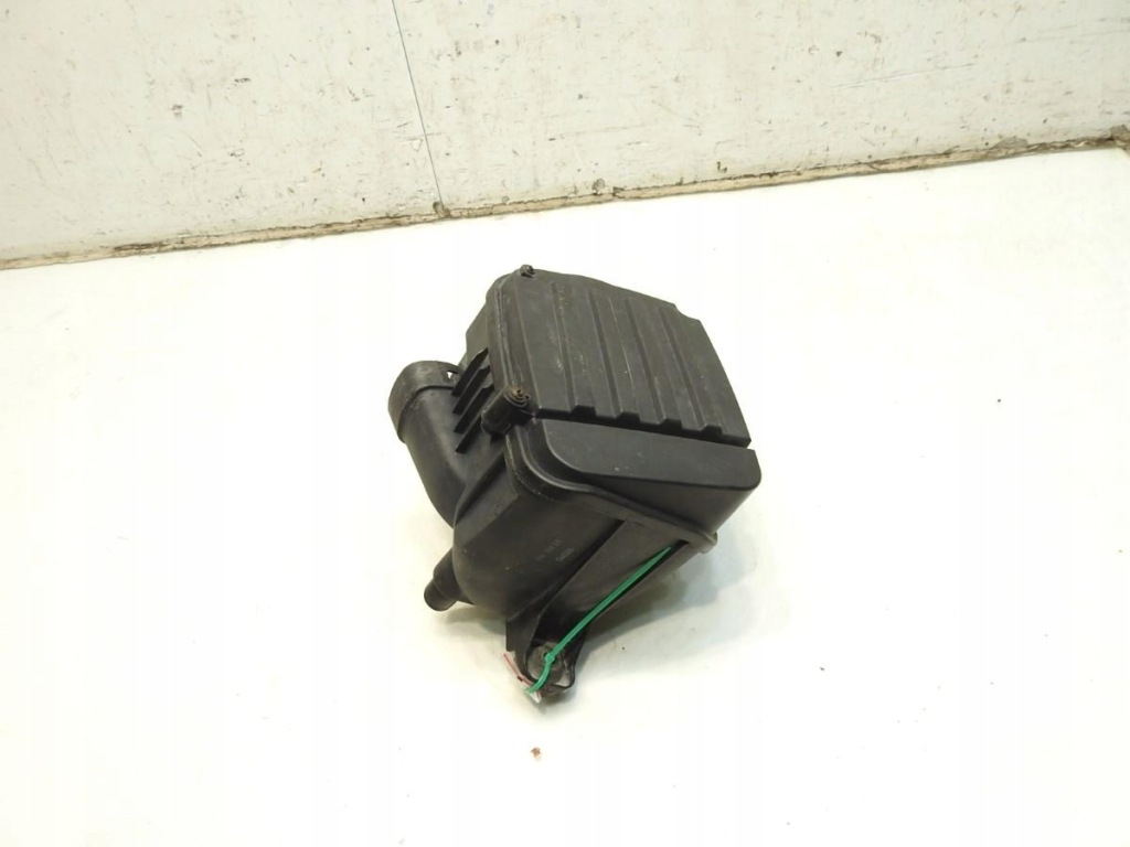 фото №7, Корпус фільтра повітря vw golf vi 1.4 tsi 1k0129607al