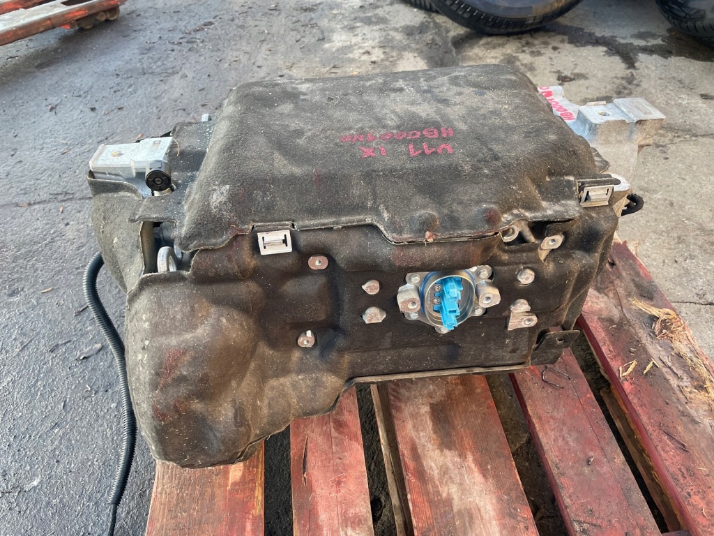 Bmw ix1 x1 u11 двигун привід електричний перед 8477917 676984 8477907 Оригінал