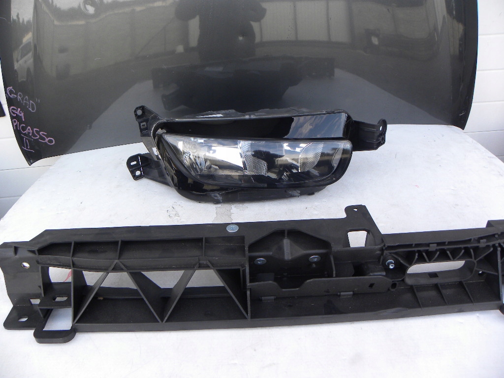 фото №8, Citroen c4 picasso lift 2017 rok,lampa права, бампер, капот