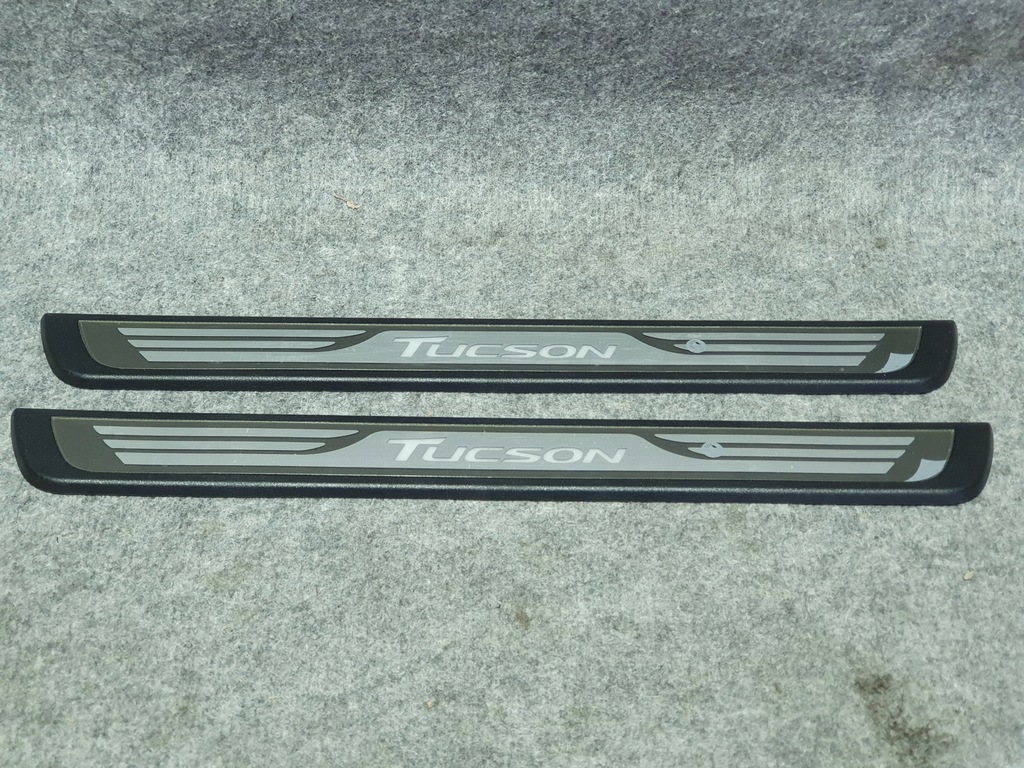 фото №1, Hyundai tucson молдинг декоративна поріг накладка