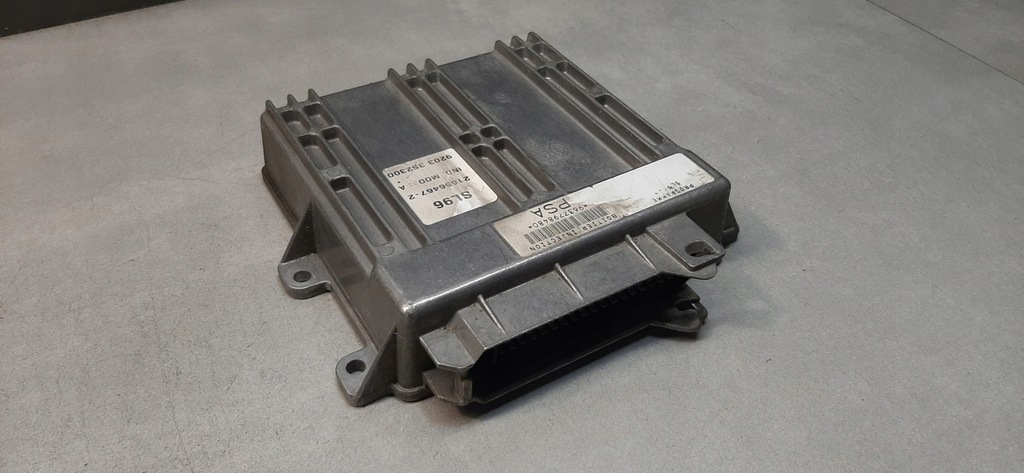 фото №5, Блок управления двигателя peugeot 306 1.8 9637798480