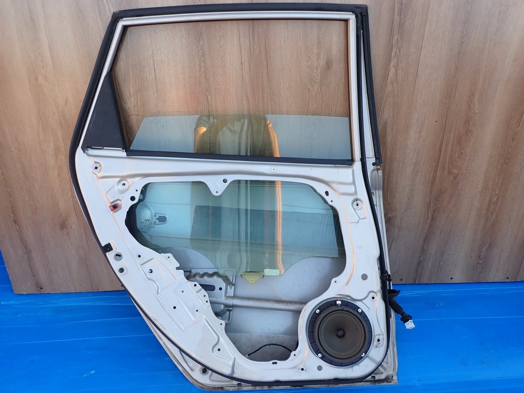 фото №6, Hyundai i30 kombi i 07-12 дверь задние левая qu