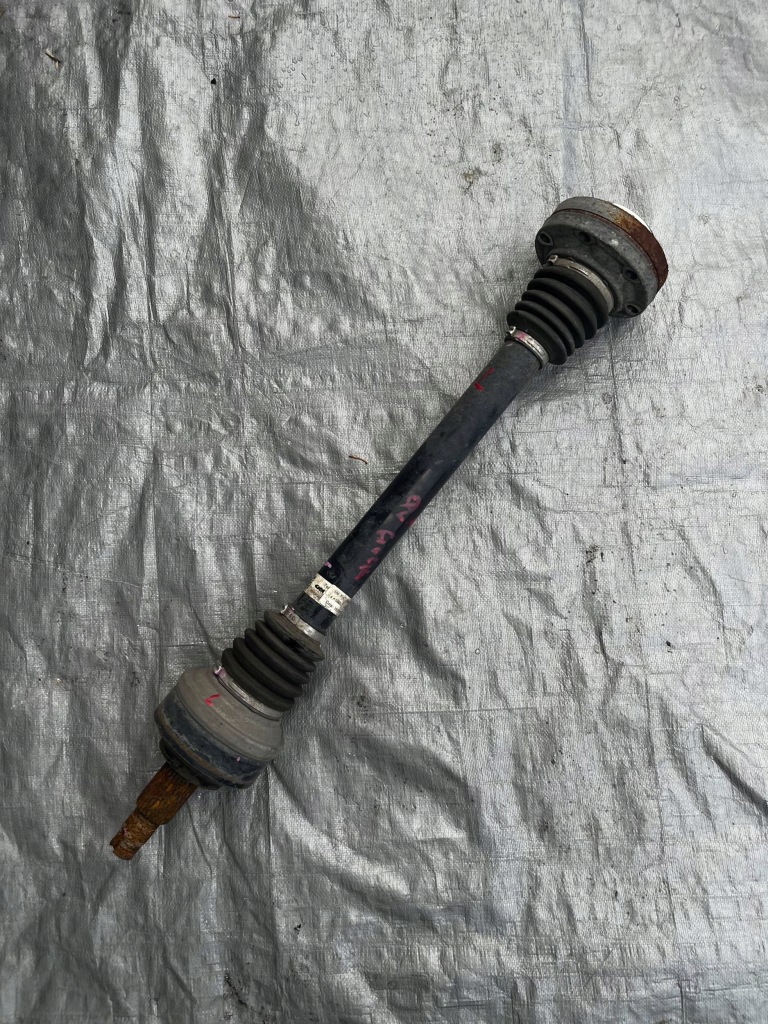 Купить Alfa romeo giulia 2.9 qv приводной вал задняя левая