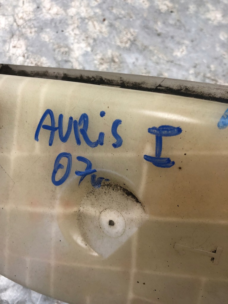 фото №5, Бачок розширювальний toyota auris i 16480-0d030