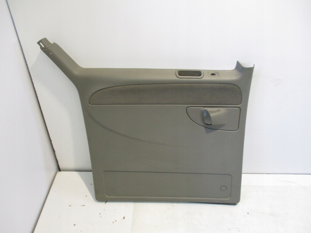 фото №8, Chrysler voyager iv обивка дверь перед задняя lift